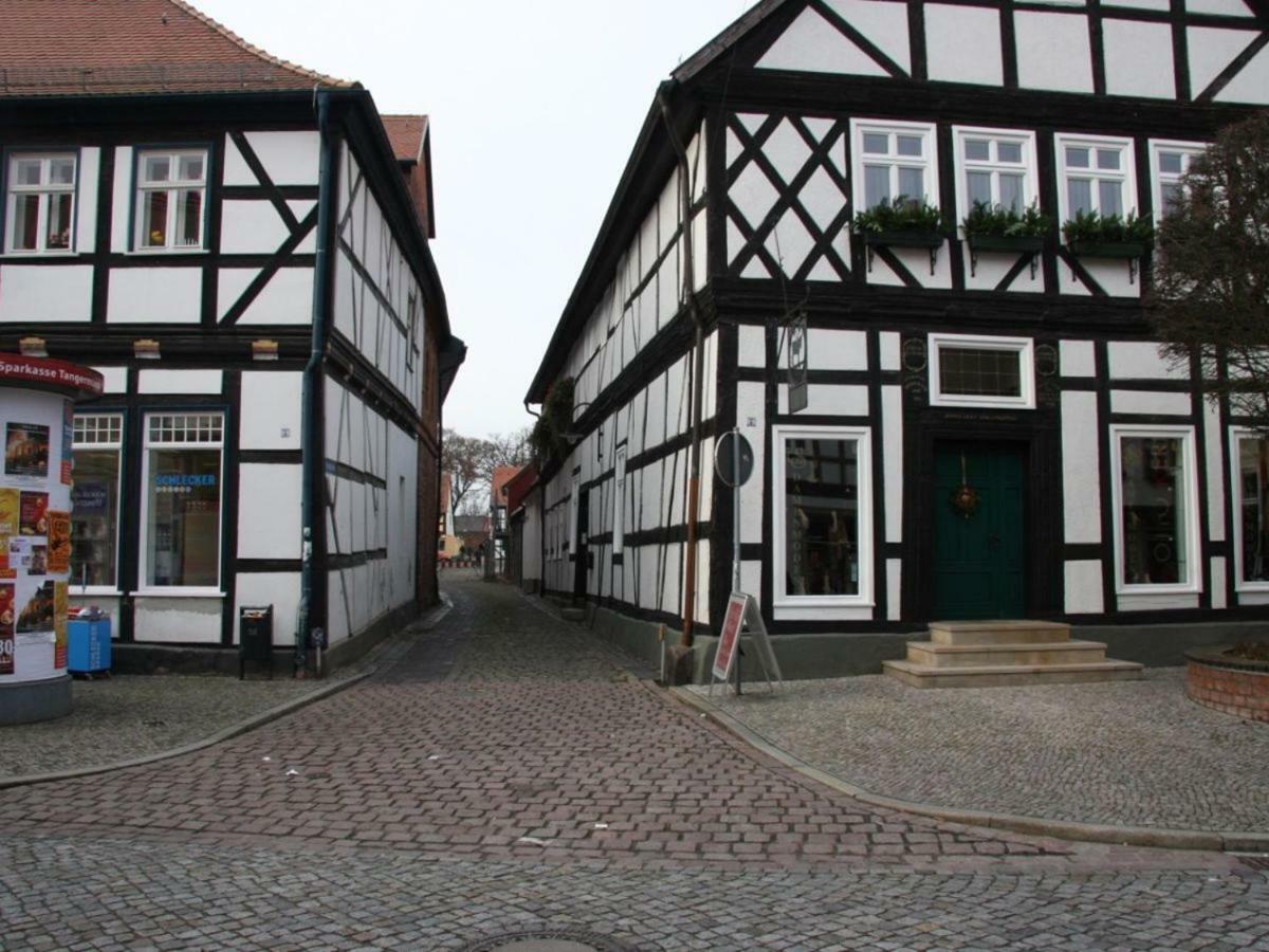 Toepferhof 1 Apartment Tangermuende Exterior photo